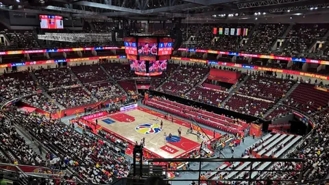 米切尔致胜一击，绿军终止黄蜂连败，凯尔特人豪取七连胜，雄鹿连续五败