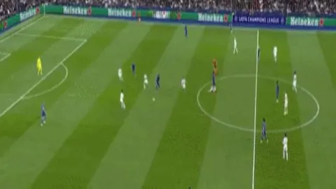 昨天大乐透期号专家推荐分析：科林蒂安客场表现稳健，期待持续佳