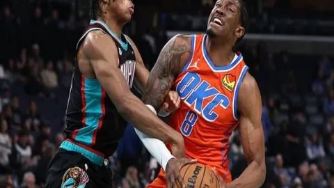 辽宁男篮憾负山东，球迷热议：杨鸣教练面临全面责任考验！